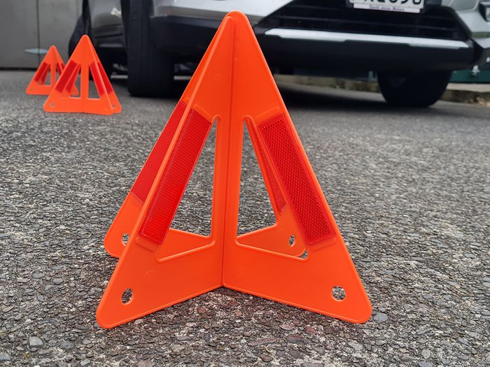 Warning Triangle Budget Stores Flat Slots together Set Of Two