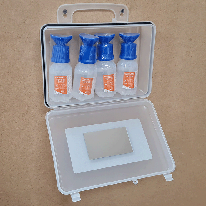 Eye Wash Station 03 Clear Wall Mountable Plastic Box with 4 100ml eye wash ready to use bottles and mirror - Image 4